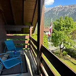 Rose - Einfamilienhaus * Interlaken