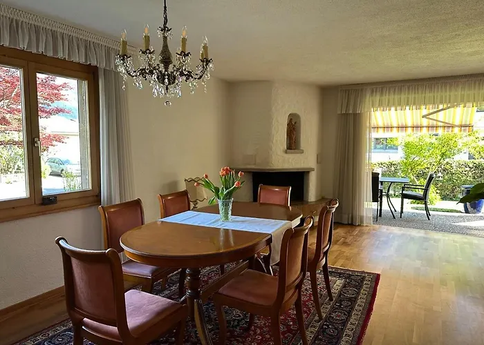 度假居 Rose - Einfamilienhaus 因特拉肯