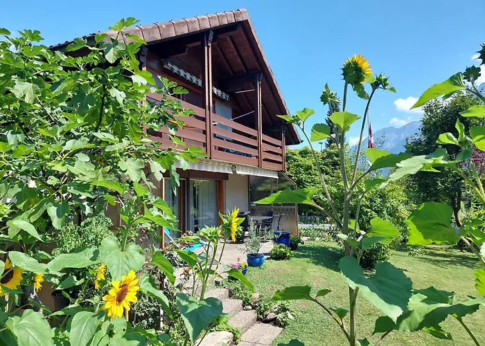 Rose - Einfamilienhaus 度假居 *